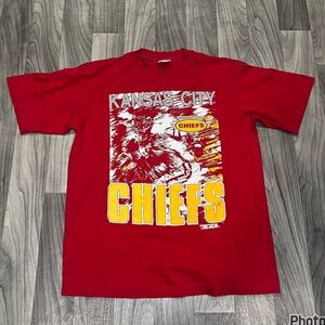 SIZE LARGE MENS VINTAGE 90’S TRENCH KC CHIEFS SHIRT